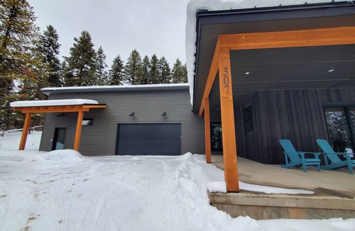 Seeley Lake Apartment | Cozy studio ~ Pet Friendly ~ AC