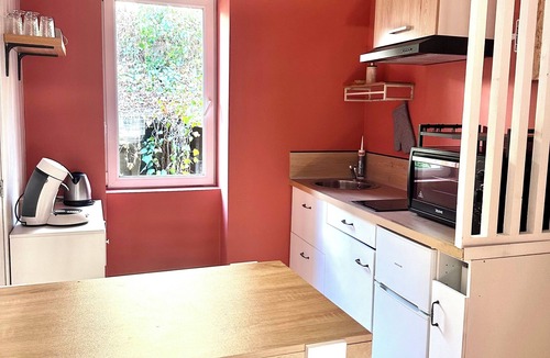 Ploermel Apartment | Cozy studio - Ploërmel city center - Wi-Fi and parking