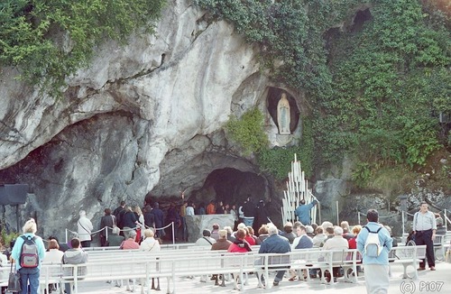 Lourdes Apartment | Cozy studio town center + private PARKING