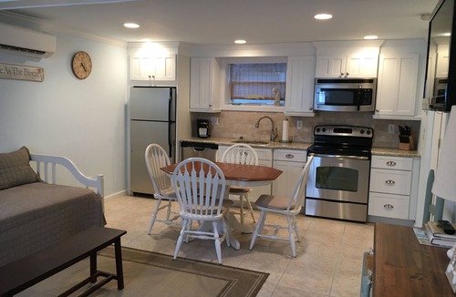 East Atlantic Beach Apartment | Cozy Studio in Long Beach/EAB