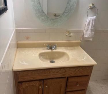 Alden Manor Apartment | Cozy Studio