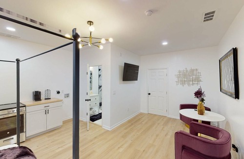 Mableton House | Cozy Studio