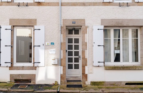 Torfou Apartment | Cozy Studio Vendée – 20 min to Puy du Fou – 15 min to Hellfest – Wi-Fi