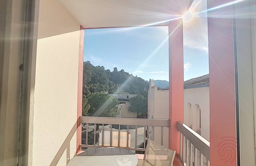 Lamalou-les-Bains Apartment | Cozy studio with wifi, pets allowed