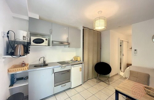 Lamalou-les-Bains Apartment | Cozy Studio with Terrace, Pets Welcome, Near Thermal Springs, Lamalou les Bains