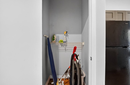 Bloomington Apartment | Cozy Studio Walk to Campus & Dining