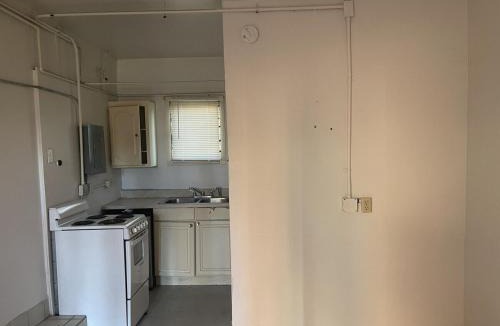 El Paso Apartment | Cozy studio Walk to Madeline Park and Sun Bowl