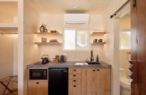 Imperial Beach Hotel | Cozy Studio Waves & Sand Just Steps Away