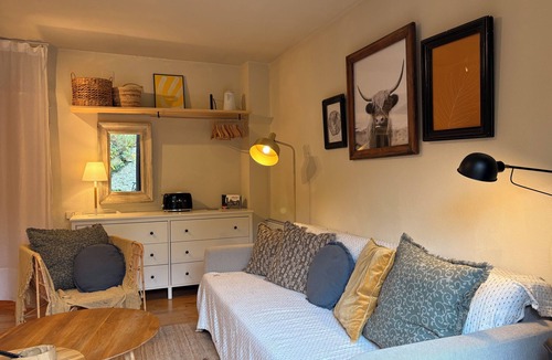 Taull Apartment | Cozy studio with terrace - Besiberri 4