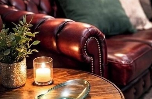 Cambridge Apartment | Cozy studio with a private enterance and available parking space.