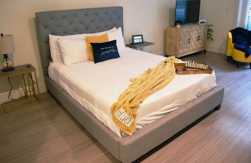 Fort Worth Apartment | Cozy studio with a patio that opens up to cozy swimming pool.