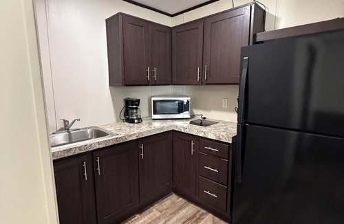 West Odessa Apartment | Cozy studio with AC in delightful Odessa