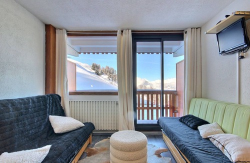 Plagne Centre Apartment | Cozy studio with balcony and Mont-Blanc view in La Plagne