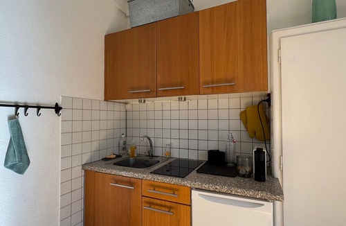 Aix-les-Bains City Center Apartment | Cozy studio with balcony and pool in Aix-les-Bains