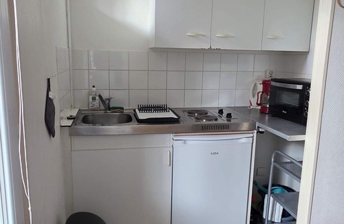La Roche-Posay Apartment | Cozy studio with garden and WIFI in La Roche-Posay