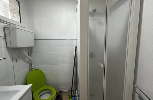 La Roche-Posay Apartment | Cozy studio with WIFI, garden, parking near center & Thermal Baths