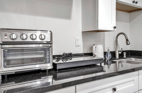Outer Sunset Apartment | Cozy Studio with Patio - Steps to Beach and GG Park