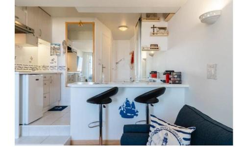 Deauville Apartment | Cozy studio with sea view in Deauville