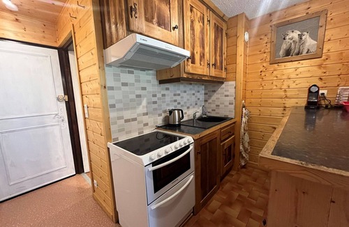 Chatel Apartment | Cozy studio with south-facing balcony and parking