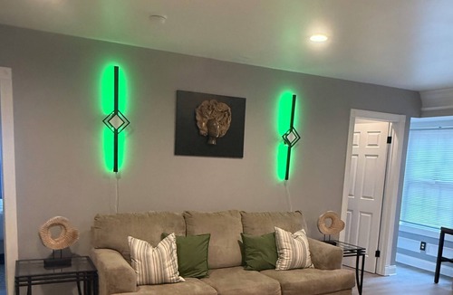 Clinton Apartment | COZY STUDIOS