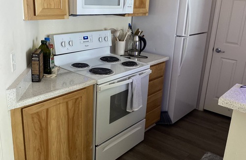 Hayward Apartment | Cozy Studui Apartment