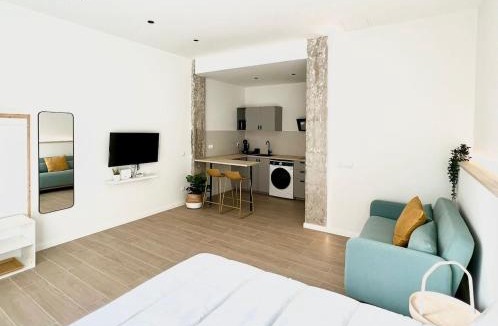 Alicante Apartment | Cozy & Stylish APT,Santa Bárbara Castle,Wifi,AC