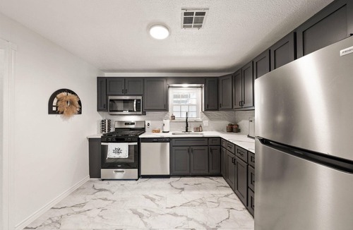 Midwest City House | Cozy & Stylish Retreat Near Downtown OKC, Tinker AFB, & Local Hospitals