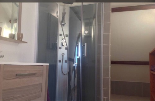 Saint-Etienne-la-Thillaye House | Cozy suite, spacious and quiet. Ideal location