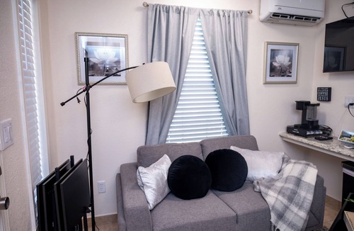 Leon Valley House | Cozy Suite 144 1BR/1BA
