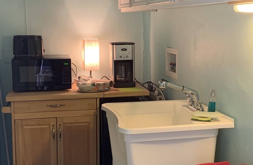 Willoughby Spit Cottage | Cozy Suite at the Beach