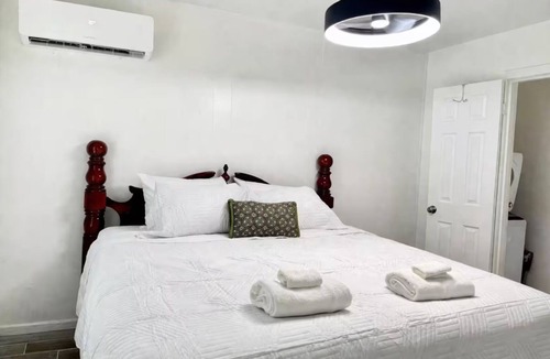 Greater East End Apartment | Cozy Suite on Wooding, 1-bedroom apartment in Houston