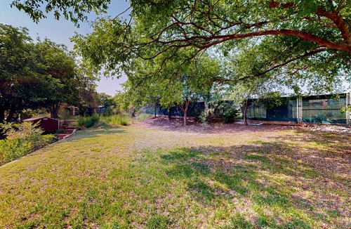 Lubbock House | Cozy suite with patio & enclosed backyard-centrally located