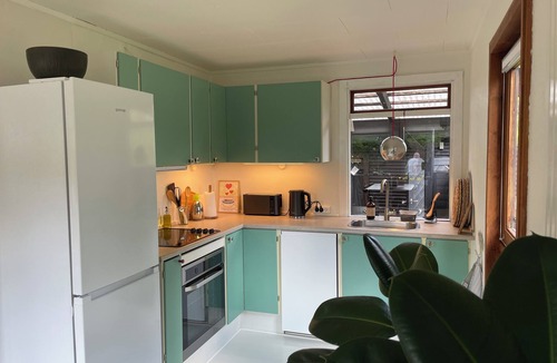 Vejby Cottage | Cozy Summer Cottage with Orangery - close to Beach & Heatherhill