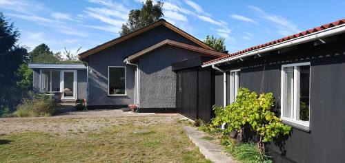 Nykobing Sjaelland House | Cozy Summer House In Nykøbing Sjælland