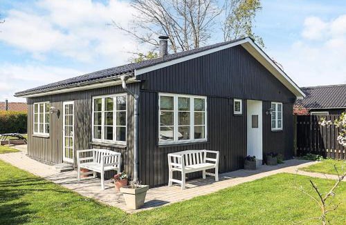 Vordingborg House | Cozy Summer House Near Ore Strand