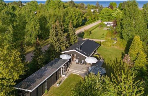 Togeholt Villa | Cozy Summer House Near Beach And Nature