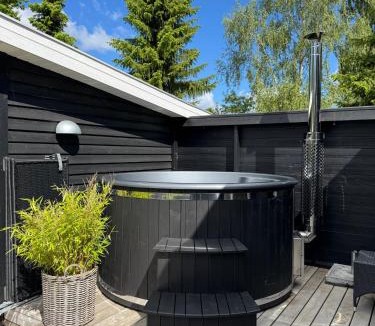 Togeholt Villa | Cozy Summer House Near Beach And Nature