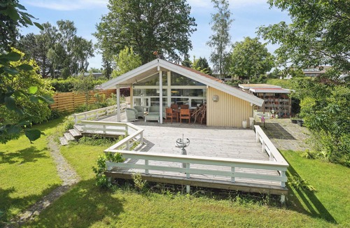 Strøby Ladeplads House | Cozy summer house with full sea view