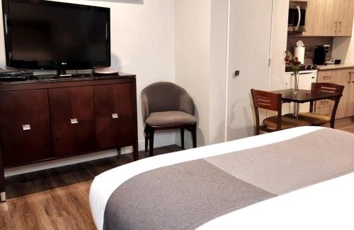 Downtown Gatineau Apartment | Cozy Sweet Studio #3. Ten min to D.T Ottawa