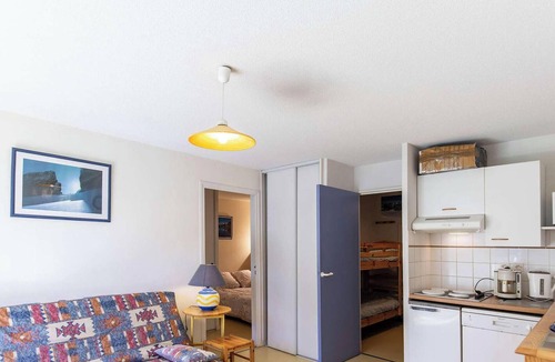 Esquieze-Sere Apartment | Cozy T2, 5 people, parking, near center