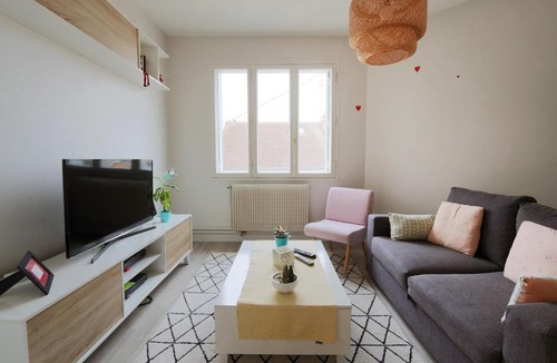 Saint-Pierre-des-Corps Apartment | Cozy T3 near Tours # St Pierre des Corps station