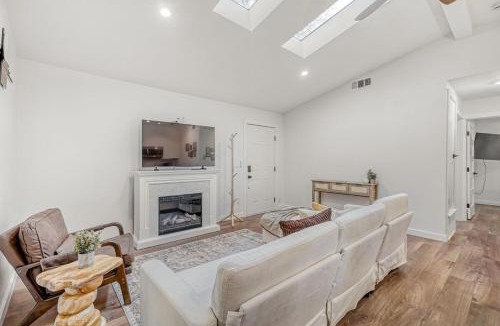 Wyldwood House | Cozy Texas Ranch - Firepit plus Large Backyard