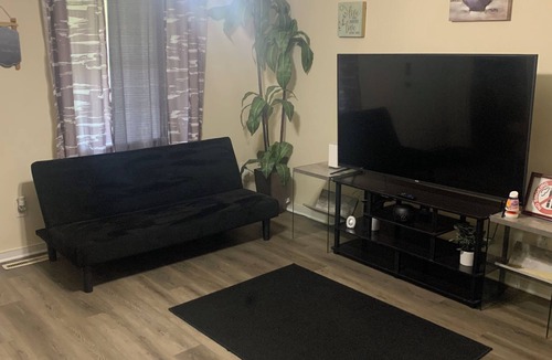 Ettrick House | Cozy three bedroom fully furnish housen