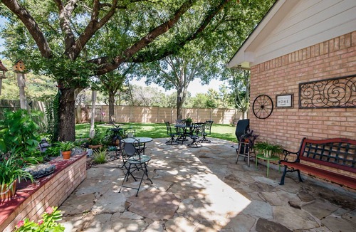 Scofield Farms House | Cozy three bedroom home close to Domain