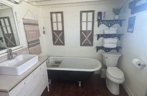 Naches Other | Cozy Tiny FarmHouse with stunning views & Pool