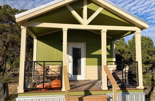 Canyon Lake House | Cozy Tiny Home in the Hills