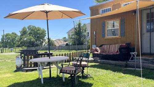 Mount Jackson House | Cozy Tiny House with Fire Pit and Barbecue in Mount Jackson, Virginia