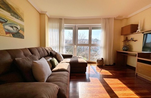 Somo Apartment | Cozy Tourist Apartment in Somo, Ideal for Families.