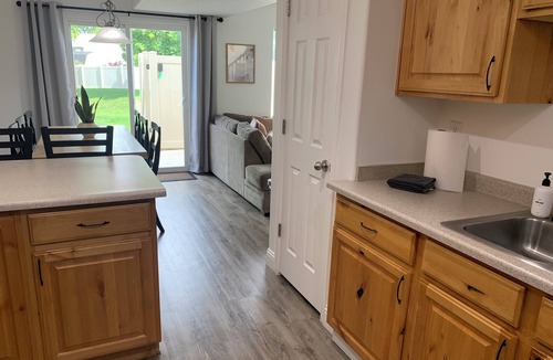 Clearfield House | Cozy Townhome Gathering Spot