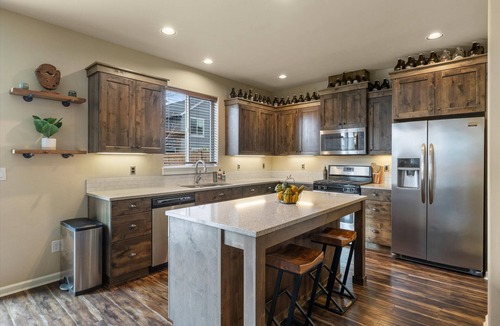 Boyd Acres House | Cozy Townhome with Pet-Friendly Yard